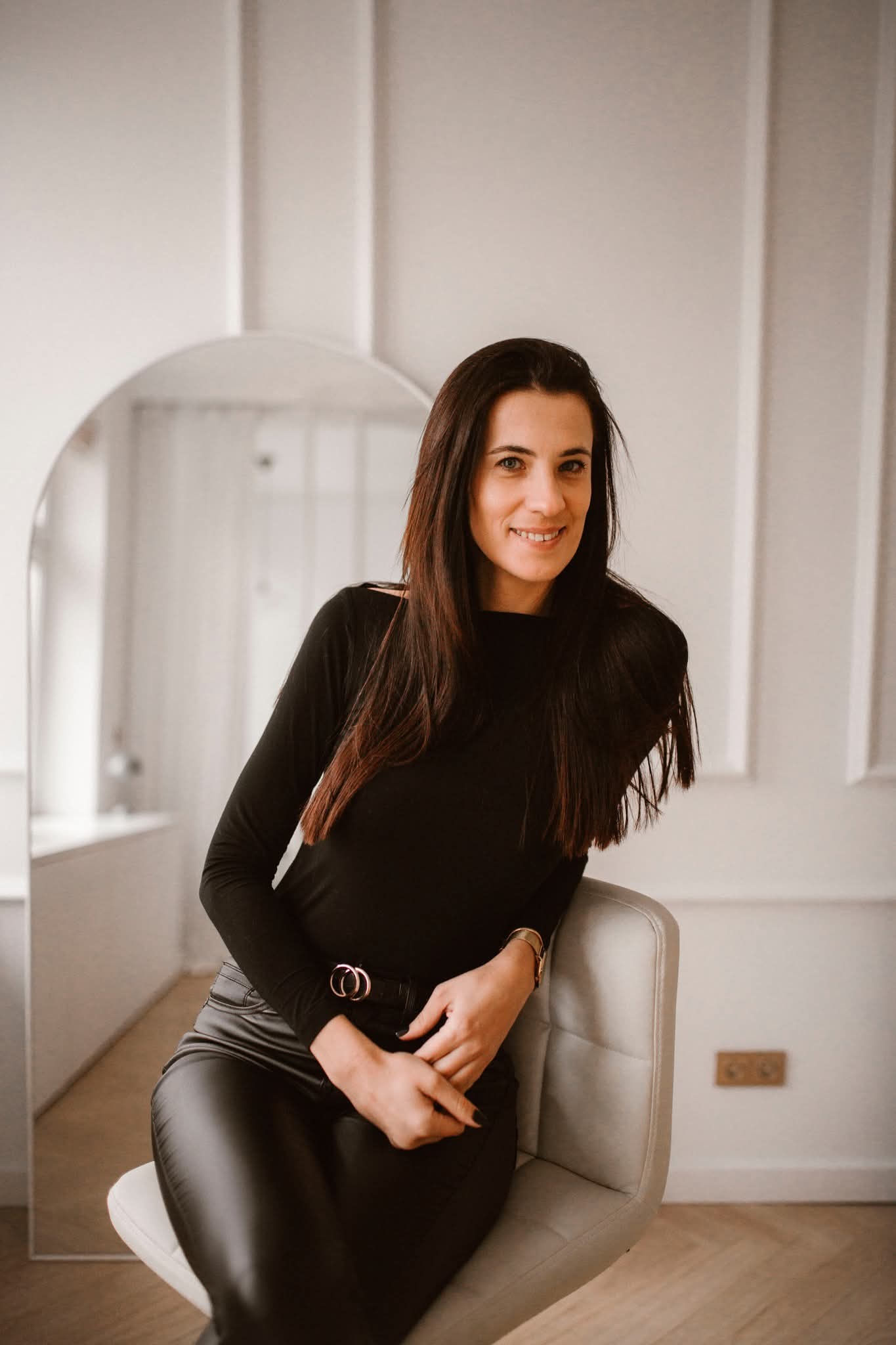 maria-duch-merry-nails